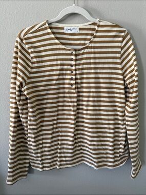 CJLA Long Sleeve Top size L